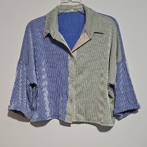 Boutique Striped Blue and Green  Women's Shirt Cropped Button Up Sz Medium Fall
